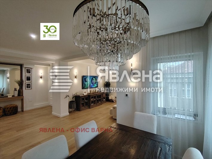 Продава КЪЩА, гр. Варна, Гръцка махала, снимка 4 - Къщи - 49069961