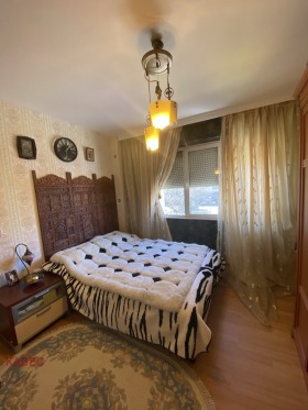 2 makuuhuonetta Dimitrovgrad, Haskovon alue 11