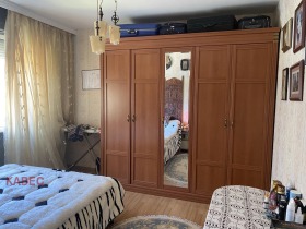 2 makuuhuonetta Dimitrovgrad, Haskovon alue 12