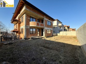 Haus Asenowgrad, region Plowdiw 13