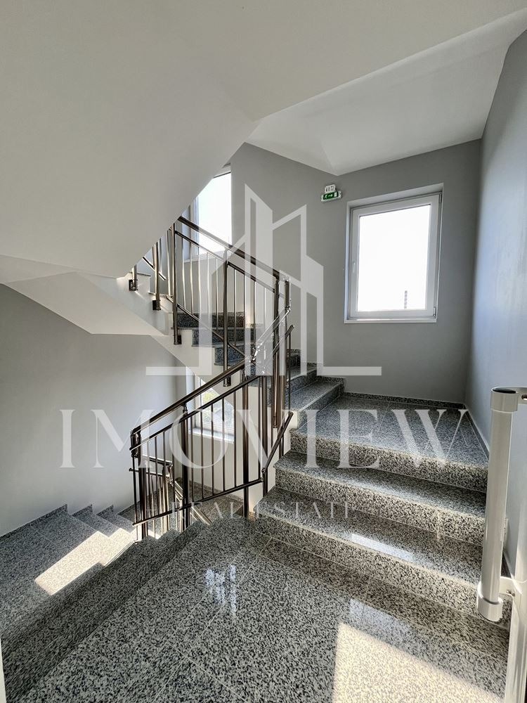 Продава  3-стаен град Варна , Възраждане 1 , 91 кв.м | 88427001 - изображение [9]