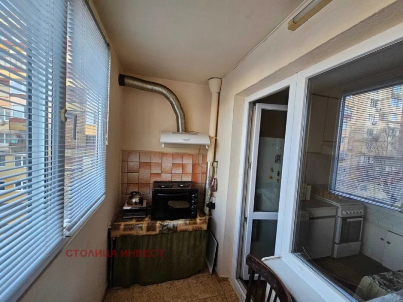 Продава 3-СТАЕН, гр. Русе, Чародейка - Юг, снимка 3 - Апартаменти - 52987396