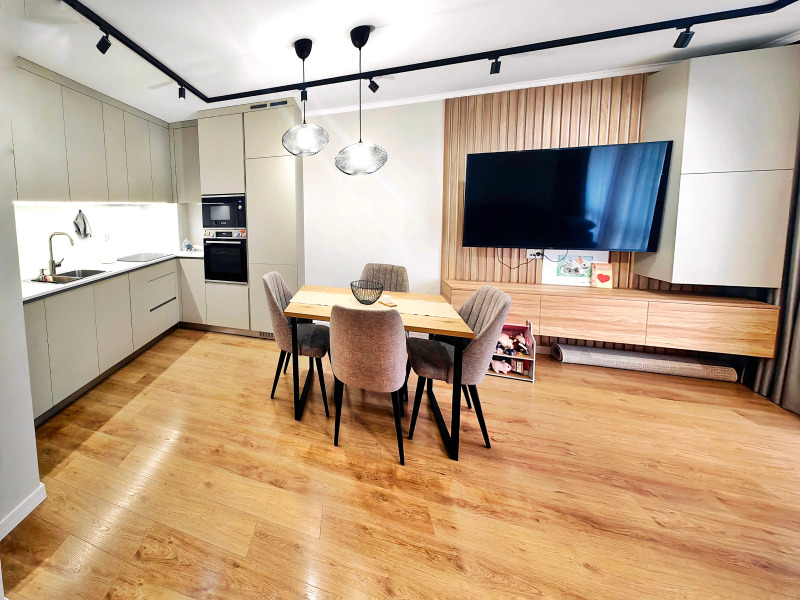 Продава 3-СТАЕН, гр. Пловдив, Остромила, снимка 3 - Апартаменти - 53009762