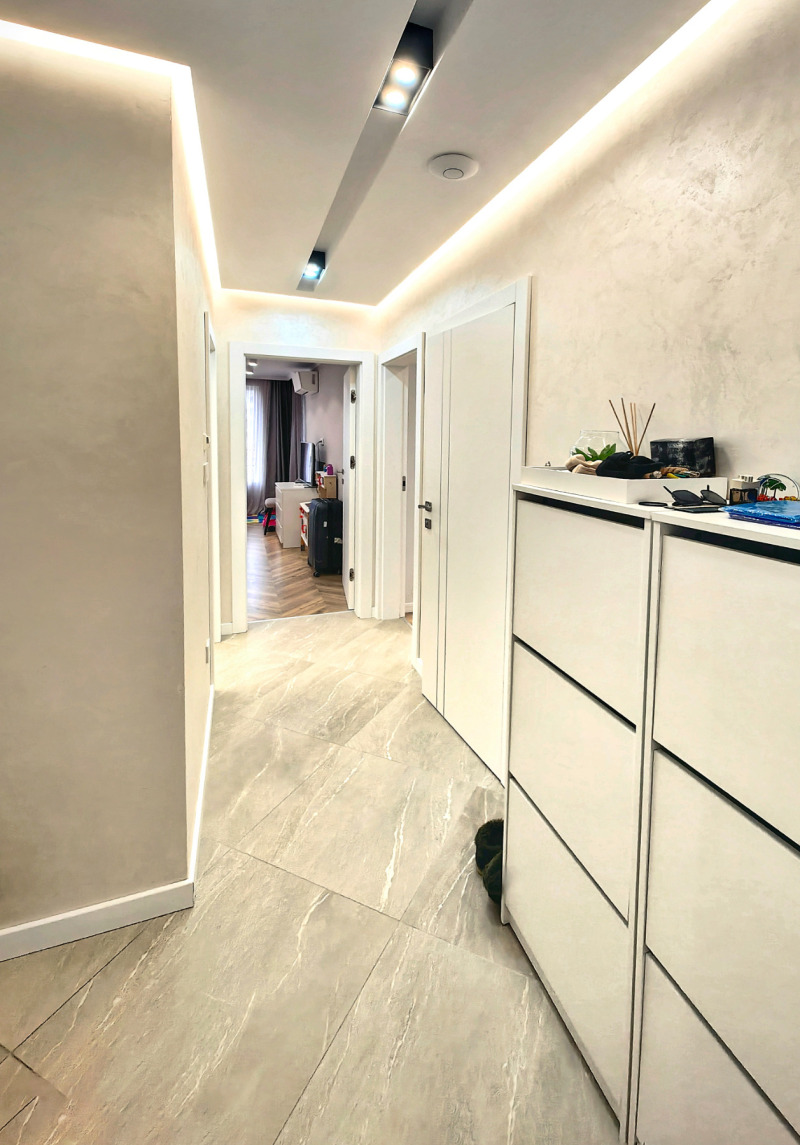 Продава 3-СТАЕН, гр. Пловдив, Остромила, снимка 12 - Апартаменти - 53009762