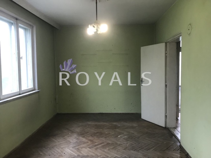 Продава  4-стаен град Варна , Център , 120 кв.м | 96614988