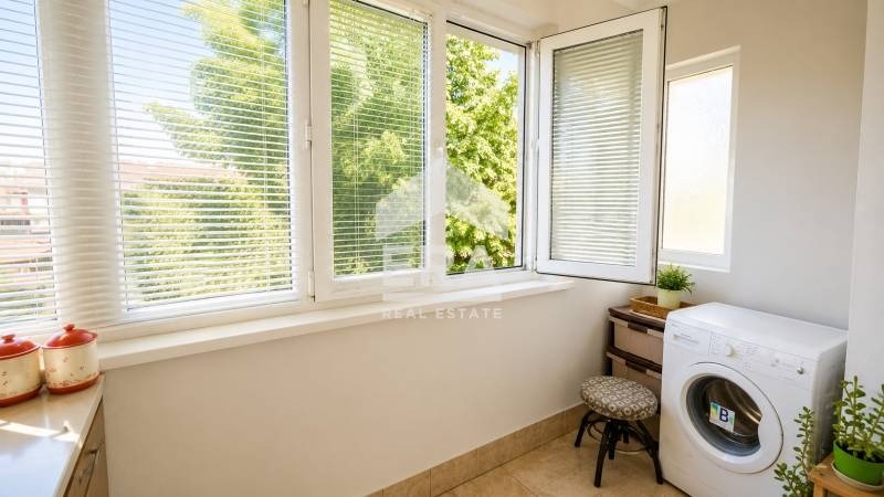 Продава 4-СТАЕН, гр. Търговище, Боровец, снимка 12 - Апартаменти - 55529296