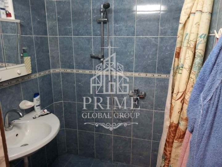Продава МНОГОСТАЕН, гр. Айтос, област Бургас, снимка 12 - Апартаменти - 54513145