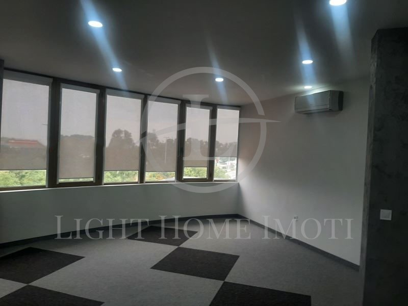 For Sale  Office Plovdiv , Industrialna zona - Sever , 124 sq.m | 37220884