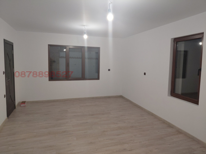 Продава КЪЩА, гр. Пирдоп, област София област, снимка 14 - Къщи - 53250618