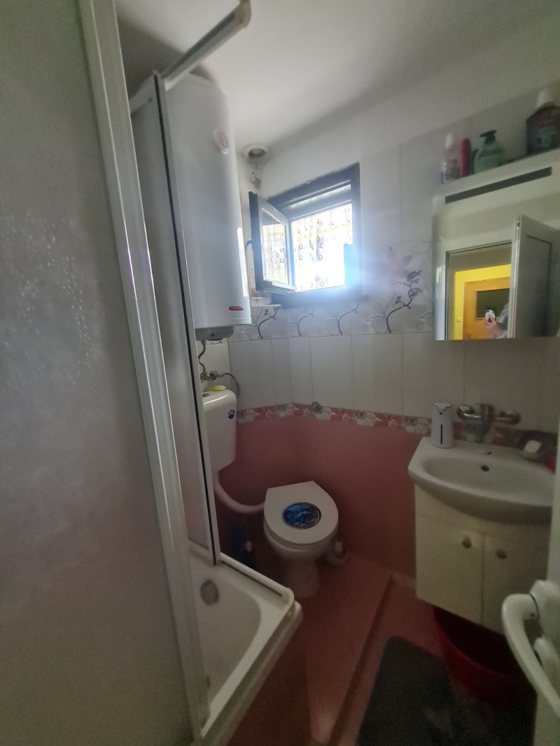 En venta  Hotel Varna , k.k. Sv.Sv. Konstantin i Elena , 1000 metros cuadrados | 78150735 - imagen [8]