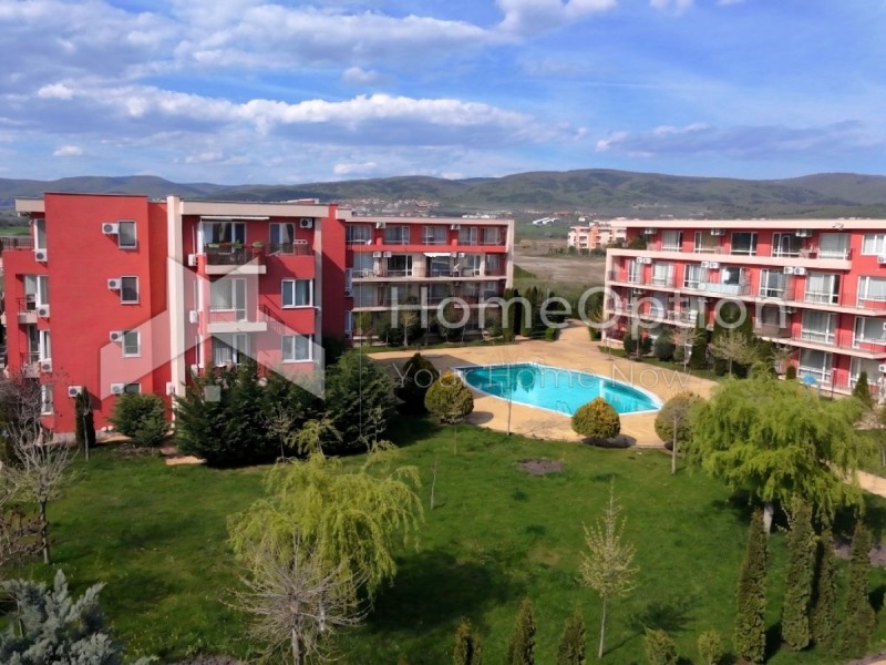 Продава 3-СТАЕН в област Бургас, к.к. Слънчев бряг - 64 кв.м / 84 900 € » 166 049.97 лв., ХОУМ ОПШЪН ЕООД.