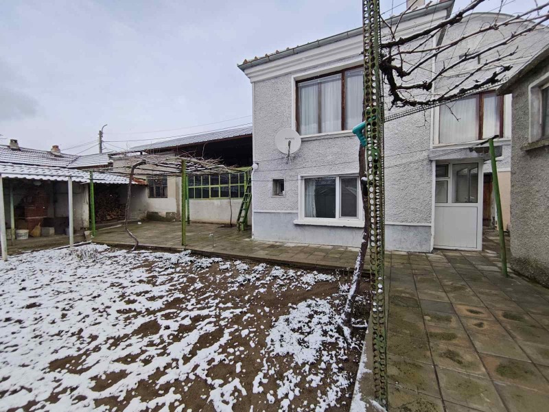 Продава КЪЩА в област Шумен, гр. Каспичан - 100 кв.м / 94 900 € » 185 608.27 лв., АДРЕС НЕДВИЖИМИ ИМОТИ - КАНТОРА ШУМЕН