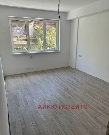 Продава 3-СТАЕН, гр. София, Хиподрума, снимка 4 - Aпартаменти - 47414630