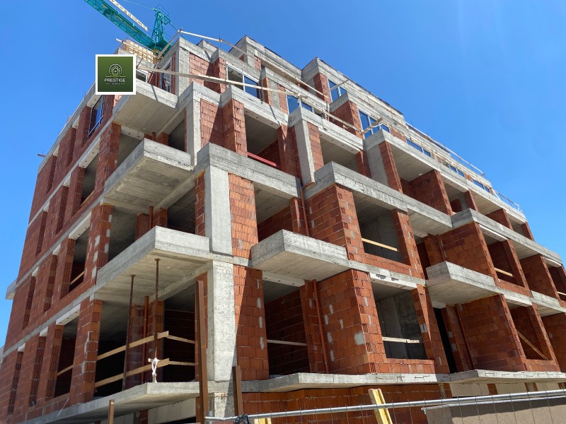 Na prodej  2 ložnice Sofia , Malinova dolina , 115 m2 | 37780480 - obraz [3]