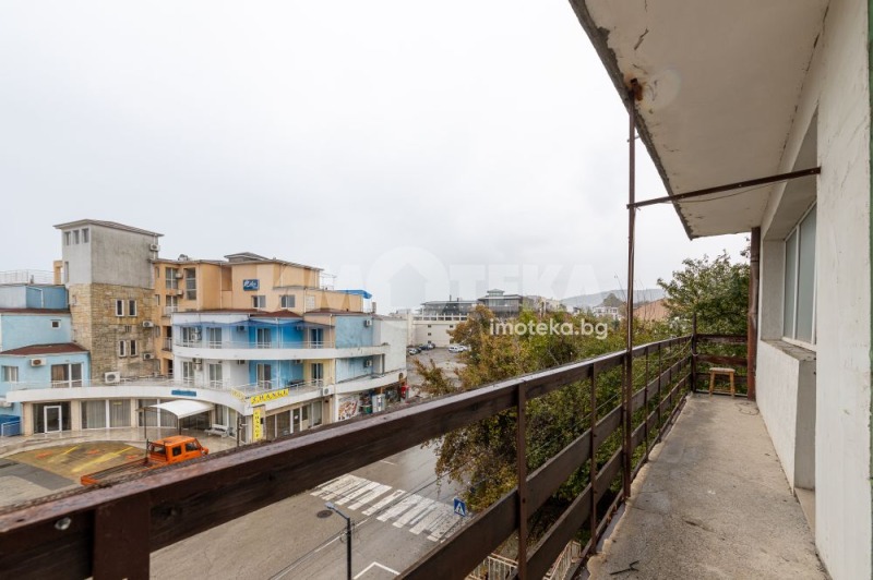 Продава 3-СТАЕН, гр. Балчик, област Добрич, снимка 8 - Апартаменти - 52442483