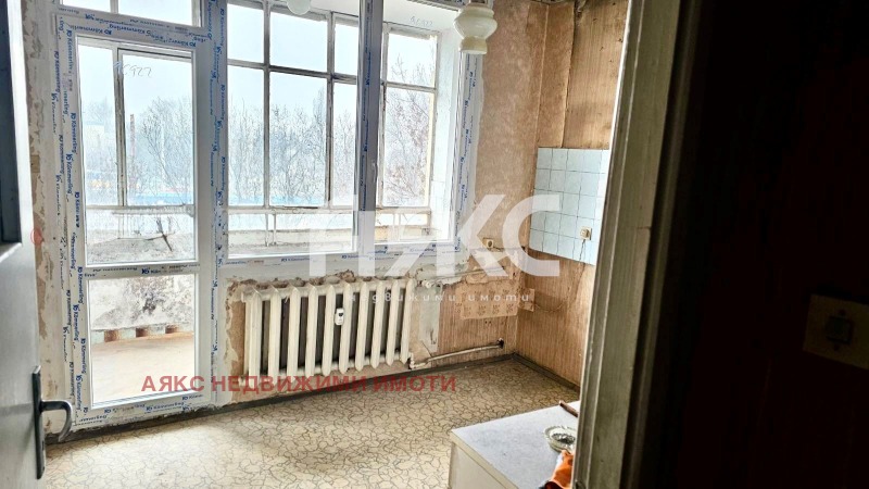 Продава 3-СТАЕН, гр. София, Банишора, снимка 3 - Апартаменти - 53246233
