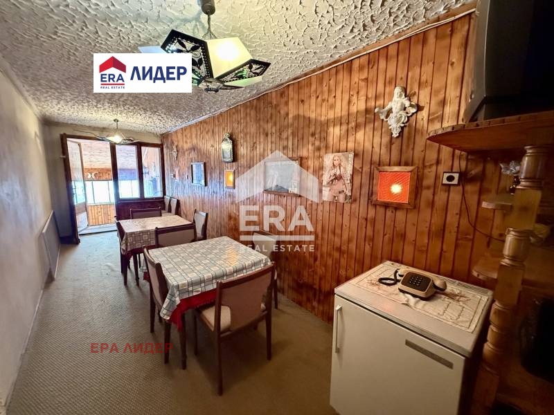 Продава КЪЩА, с. Червена вода, област Русе, снимка 10 - Къщи - 53189956