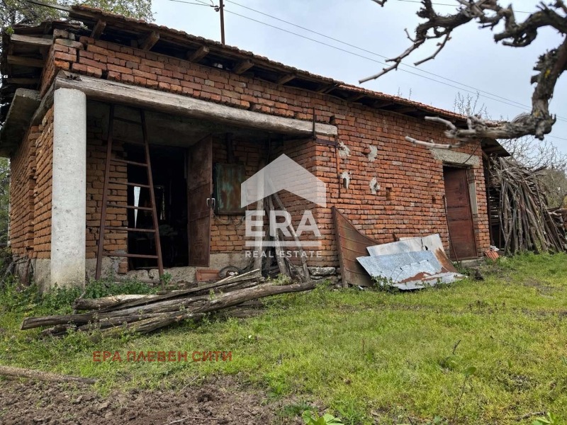 Продава КЪЩА, с. Вълчитрън, област Плевен, снимка 4 - Къщи - 56613865