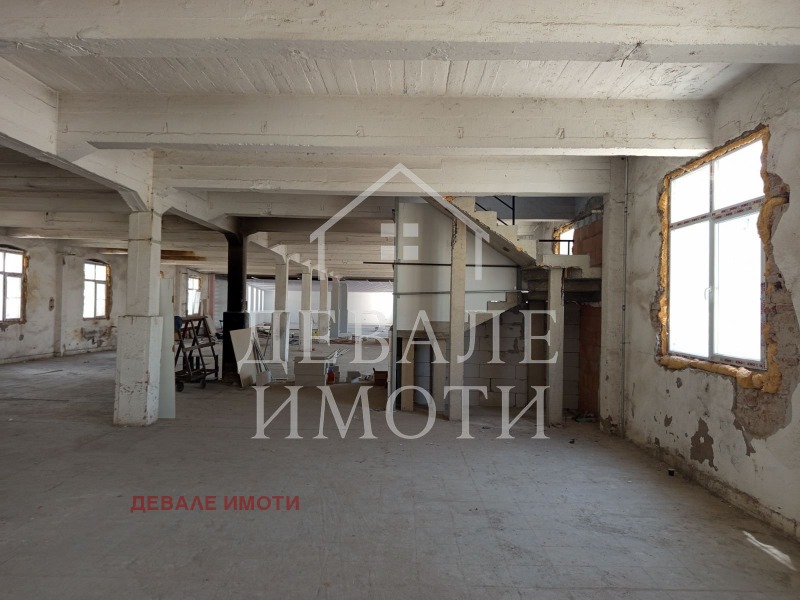 For Sale  Industrial building Ruse , Promishlena zona - Zapad , 1328 sq.m | 30777349 - image [8]