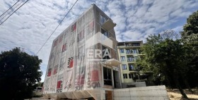 1 спаваћа соба м-т Ален мак, Варна