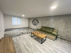 Продава  Къща, с. Брестовица