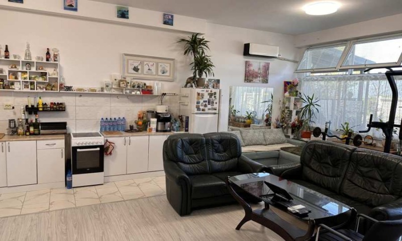 Na prodej  1 ložnice Varna , m-t Alen mak , 100 m2 | 86841324 - obraz [3]