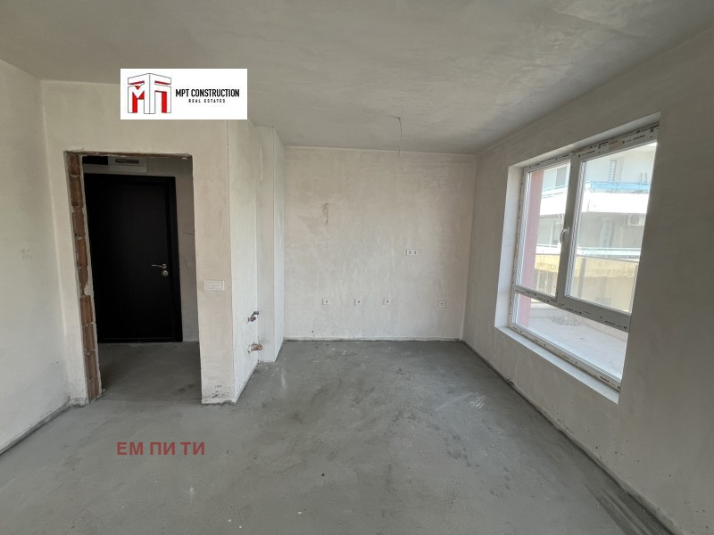 Продава  2-стаен град Пловдив , Център , 79 кв.м | 61130122 - изображение [2]