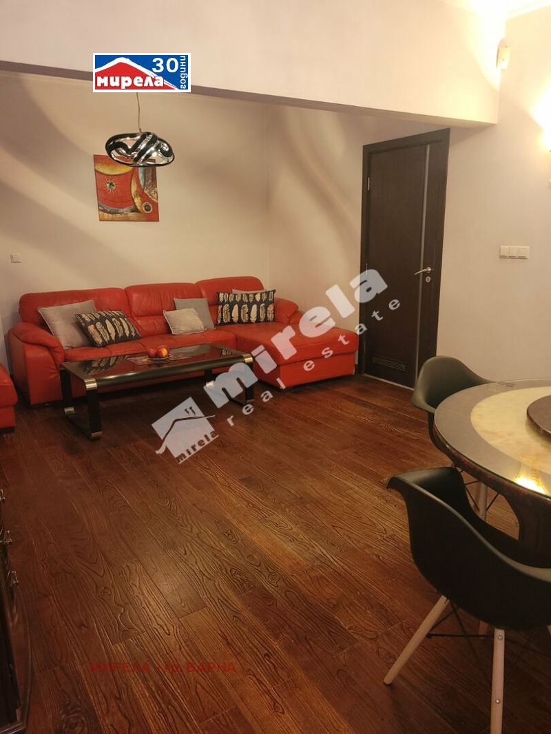 Продава 4-СТАЕН, гр. Варна, Център, снимка 2 - Апартаменти - 53040630