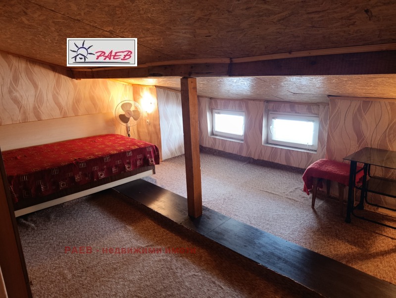 Продава КЪЩА, гр. Русе, Централен кооп. пазар, снимка 6 - Къщи - 53597025