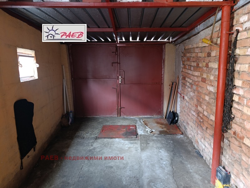 Продава КЪЩА, гр. Русе, Централен кооп. пазар, снимка 12 - Къщи - 53597025