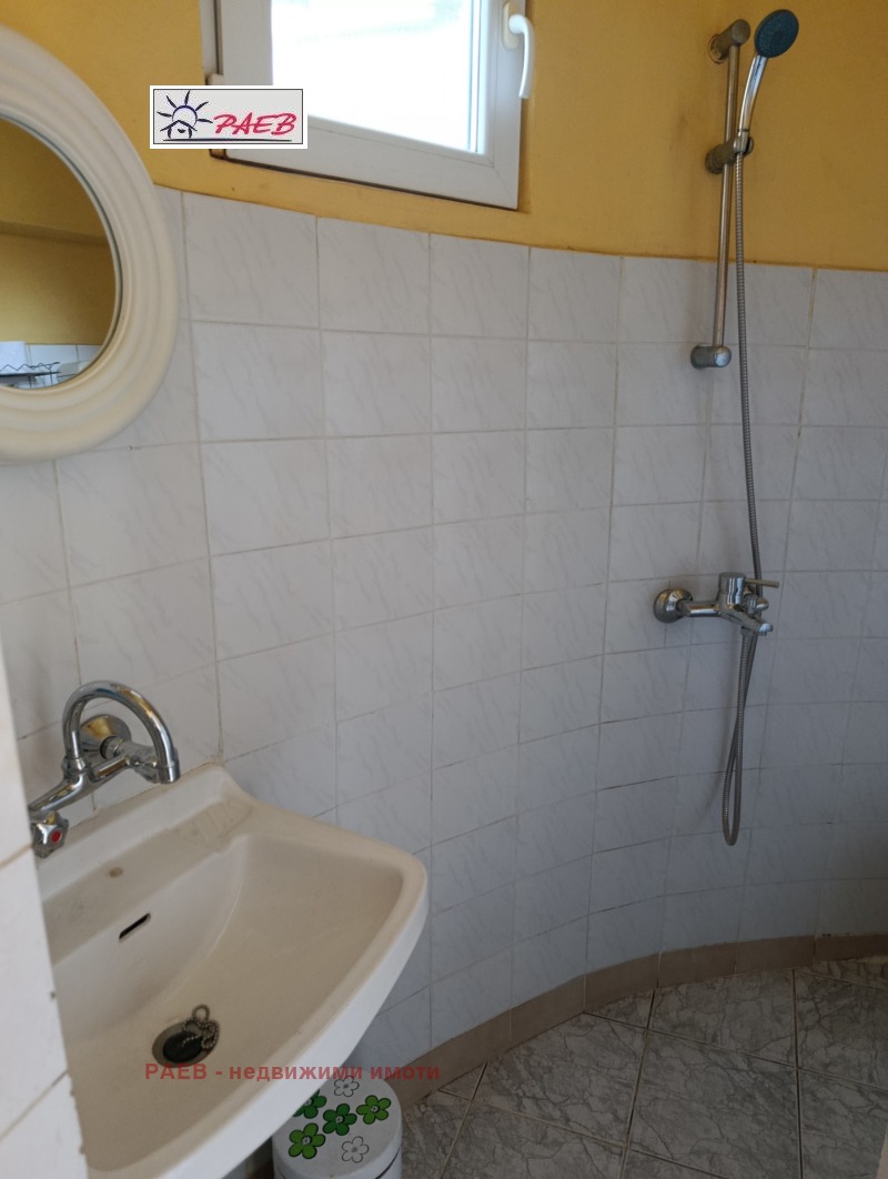 Продава КЪЩА, гр. Русе, Централен кооп. пазар, снимка 10 - Къщи - 53597025