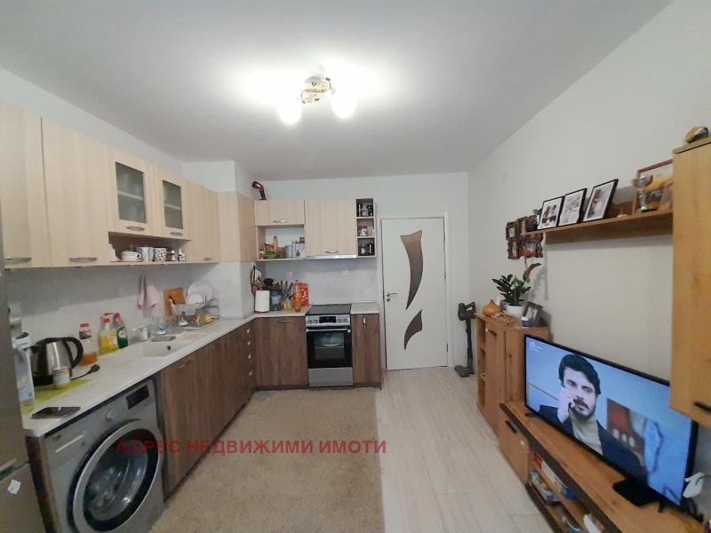 En venta  1 dormitorio Stara Zagora , Kazanski , 73 metros cuadrados | 67901837 - imagen [3]