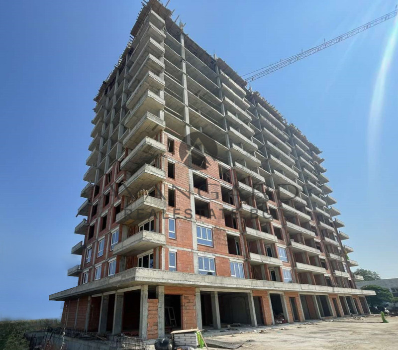 Продава  2-стаен град Пловдив , Кършияка , 72 кв.м | 83995322