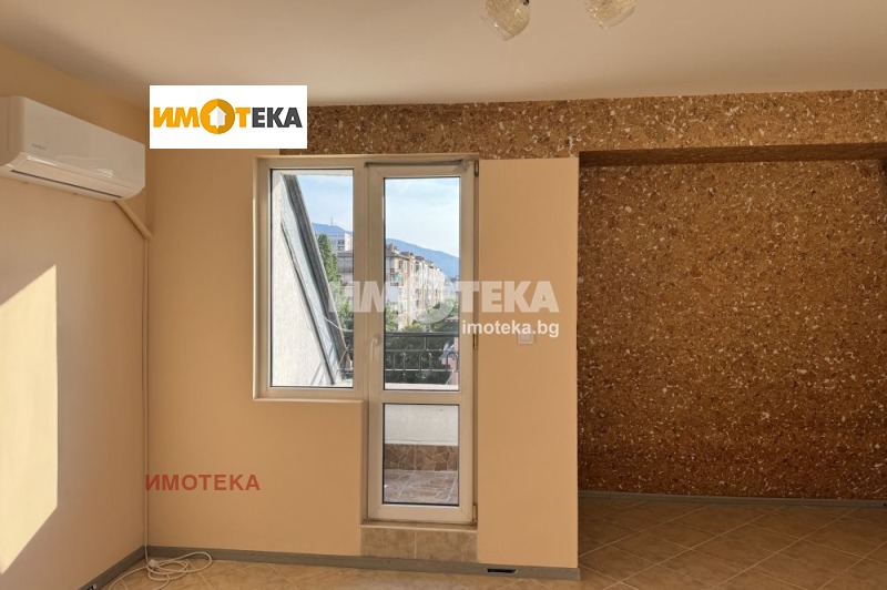 Продава 3-СТАЕН, гр. София, Медицинска академия, снимка 3 - Aпартаменти - 46926621