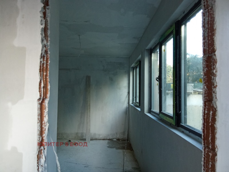 Till salu  2 sovrum Sofia , Podujane , 129 kvm | 81081486 - bild [2]