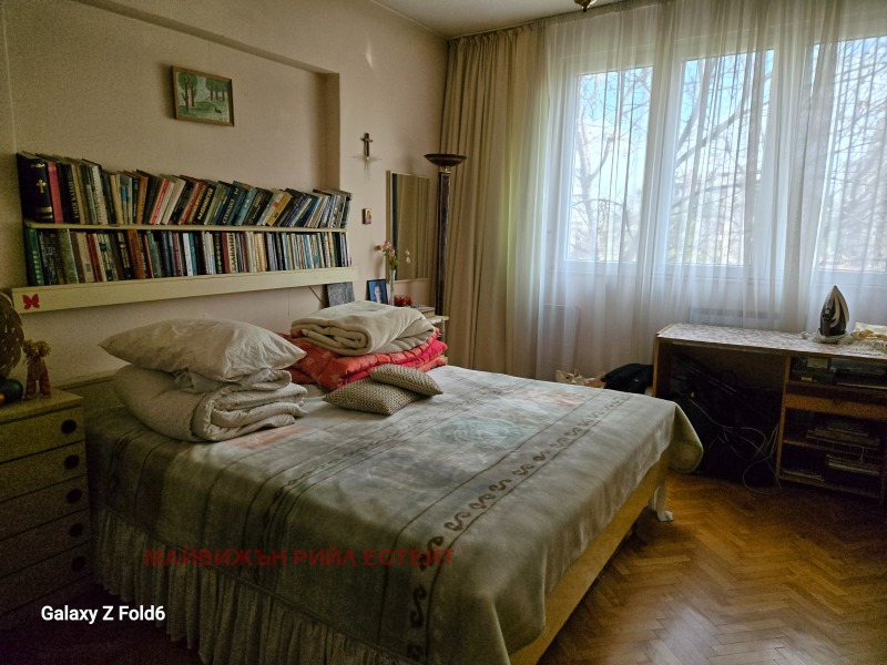 Продава  4-стаен град София , Лозенец , 120 кв.м | 41509807 - изображение [11]