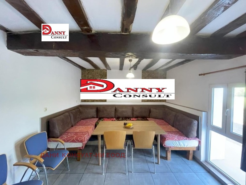 Продава КЪЩА, с. Кривина, област Русе