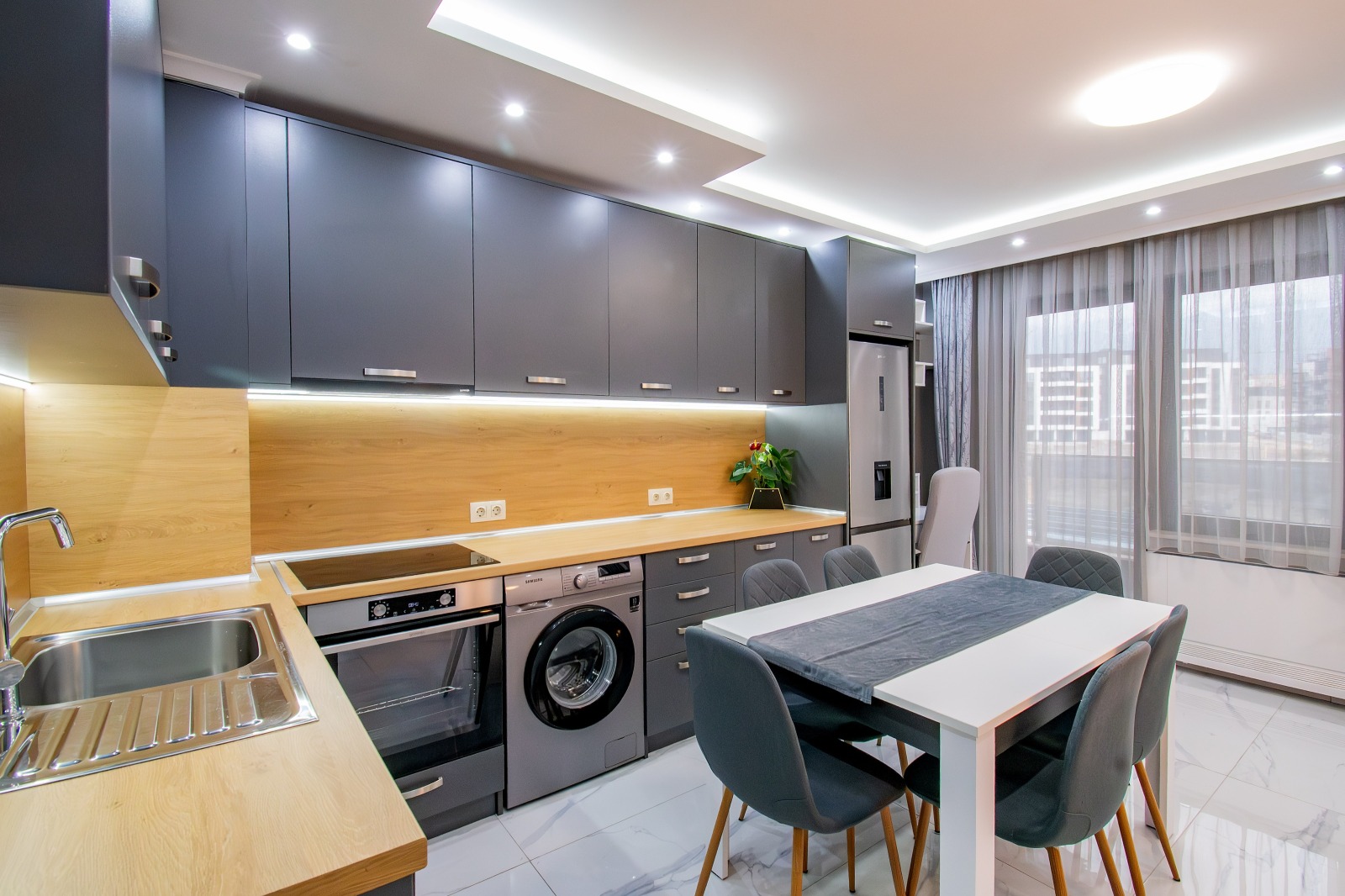 Продава 3-СТАЕН, гр. София, Студентски град, снимка 2 - Апартаменти - 53946117