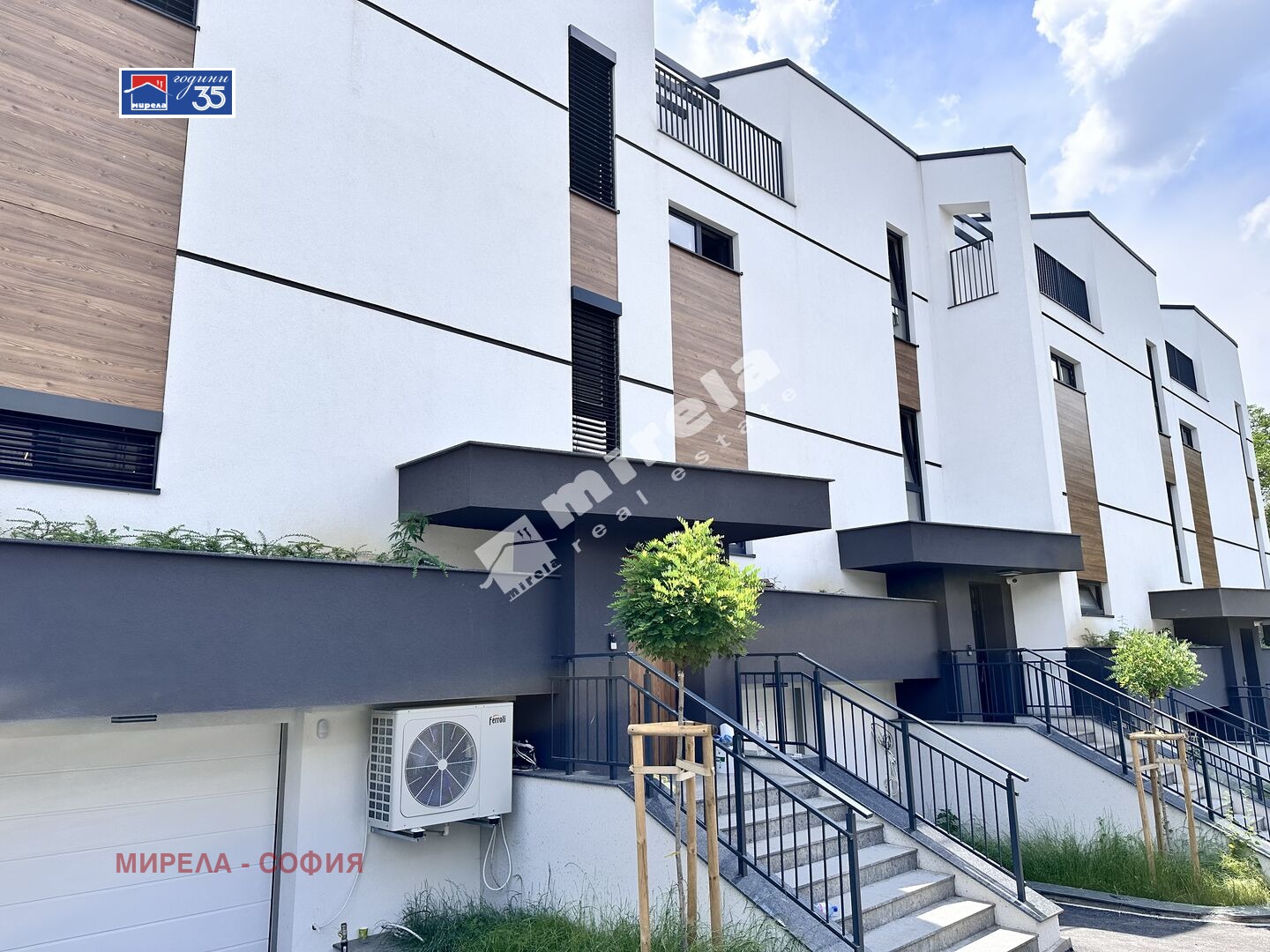 Продава КЪЩА, гр. София, в.з.Киноцентъра