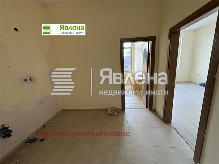 Продава 3-СТАЕН, гр. Пловдив, Южен, снимка 3 - Aпартаменти - 48577975