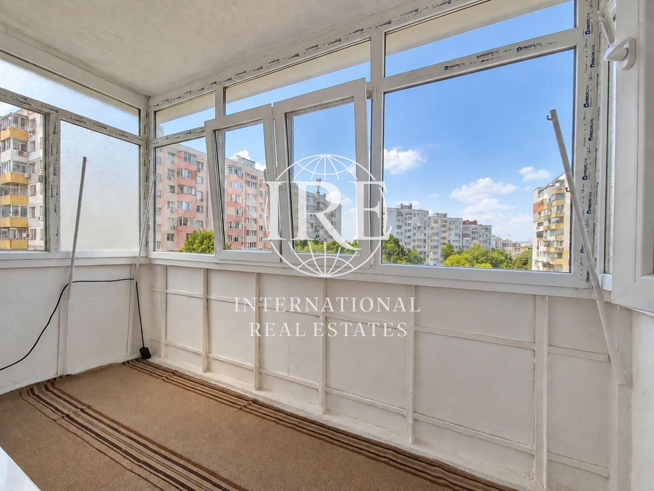 Продава 4-СТАЕН, гр. Варна, Кайсиева градина, снимка 9 - Апартаменти - 56192752