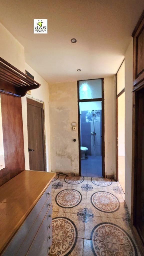 Te koop  1 slaapkamer Plovdiv , Karsjijaka , 50 m² | 69401438 - afbeelding [8]
