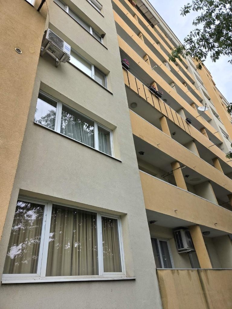 Till salu  3 sovrum Kjustendil , Buzludja , 98 kvm | 88573968