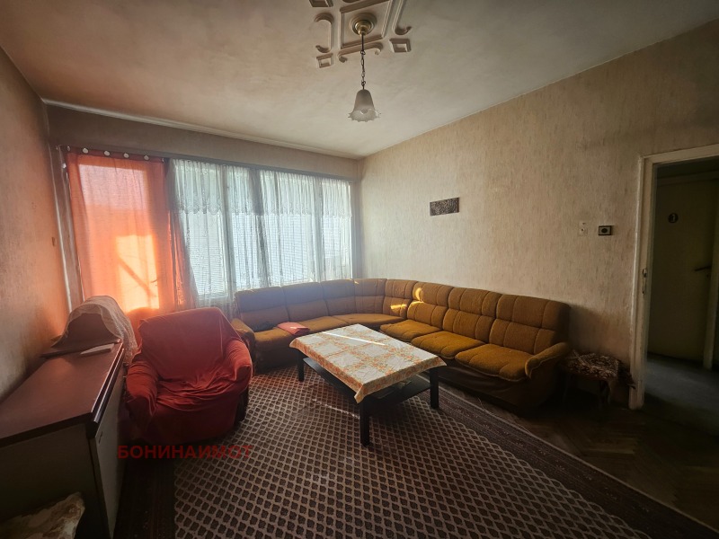 À venda  Mais de 3 quartos Plovdiv , Mladejki Halm , 86 m² | 35680996 - imagem [8]
