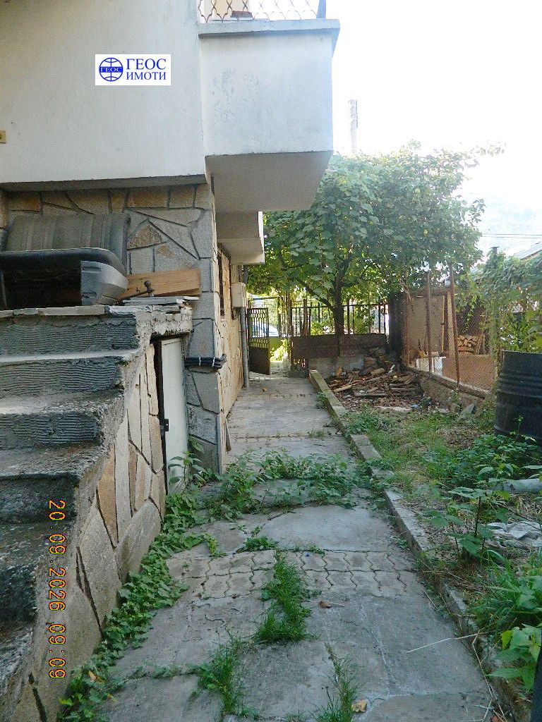 Продава ЕТАЖ ОТ КЪЩА, гр. Смолян, Горно Райково, снимка 15 - Етаж от къща - 56165555