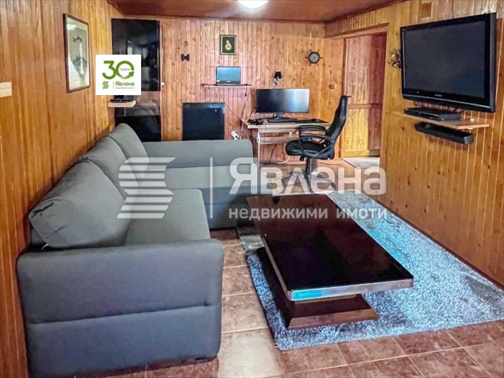 Продава КЪЩА, с. Оброчище, област Добрич, снимка 15 - Къщи - 48985414