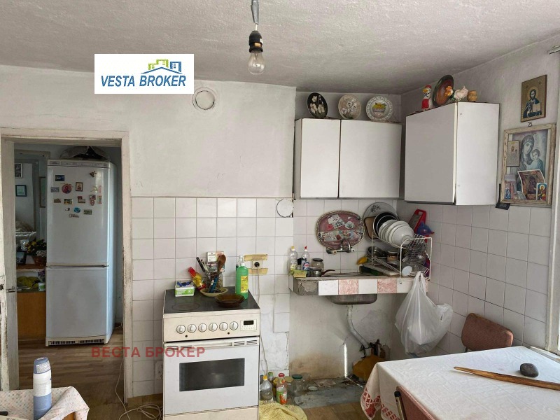 Продава  Къща град Кърджали , Веселчане , 162 кв.м | 10361115 - изображение [8]