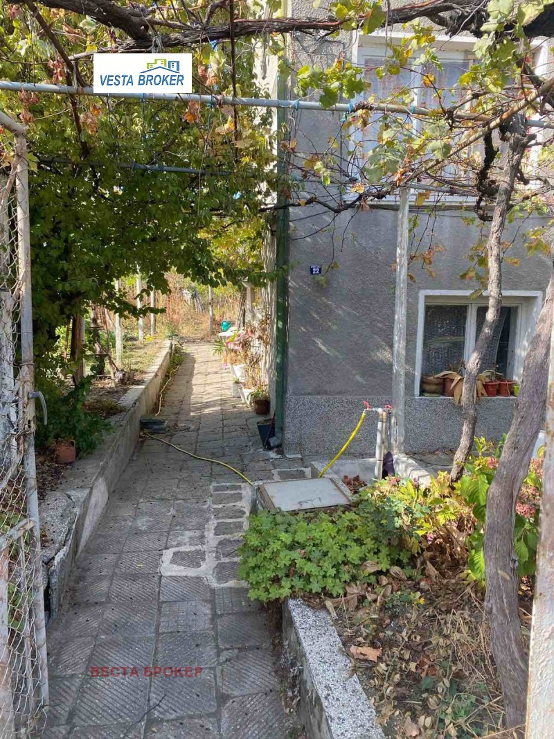 Продава  Къща град Кърджали , Веселчане , 162 кв.м | 10361115 - изображение [2]