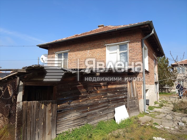 Продава КЪЩА, с. Костиево, област Пловдив, снимка 4 - Къщи - 54035001