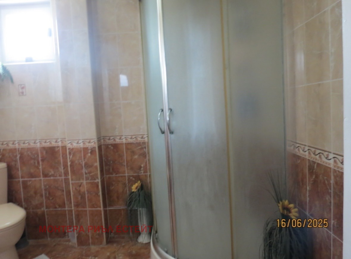Продава КЪЩА, с. Кичево, област Варна, снимка 14 - Къщи - 51895082